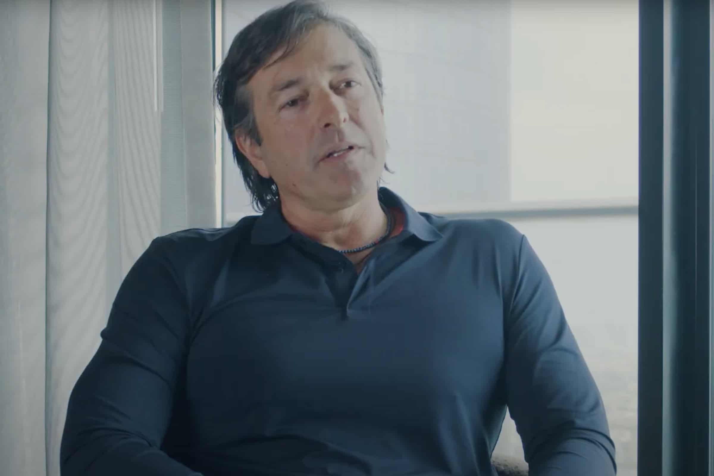 Lusben-maltese-falcon-09-captains-guestbook