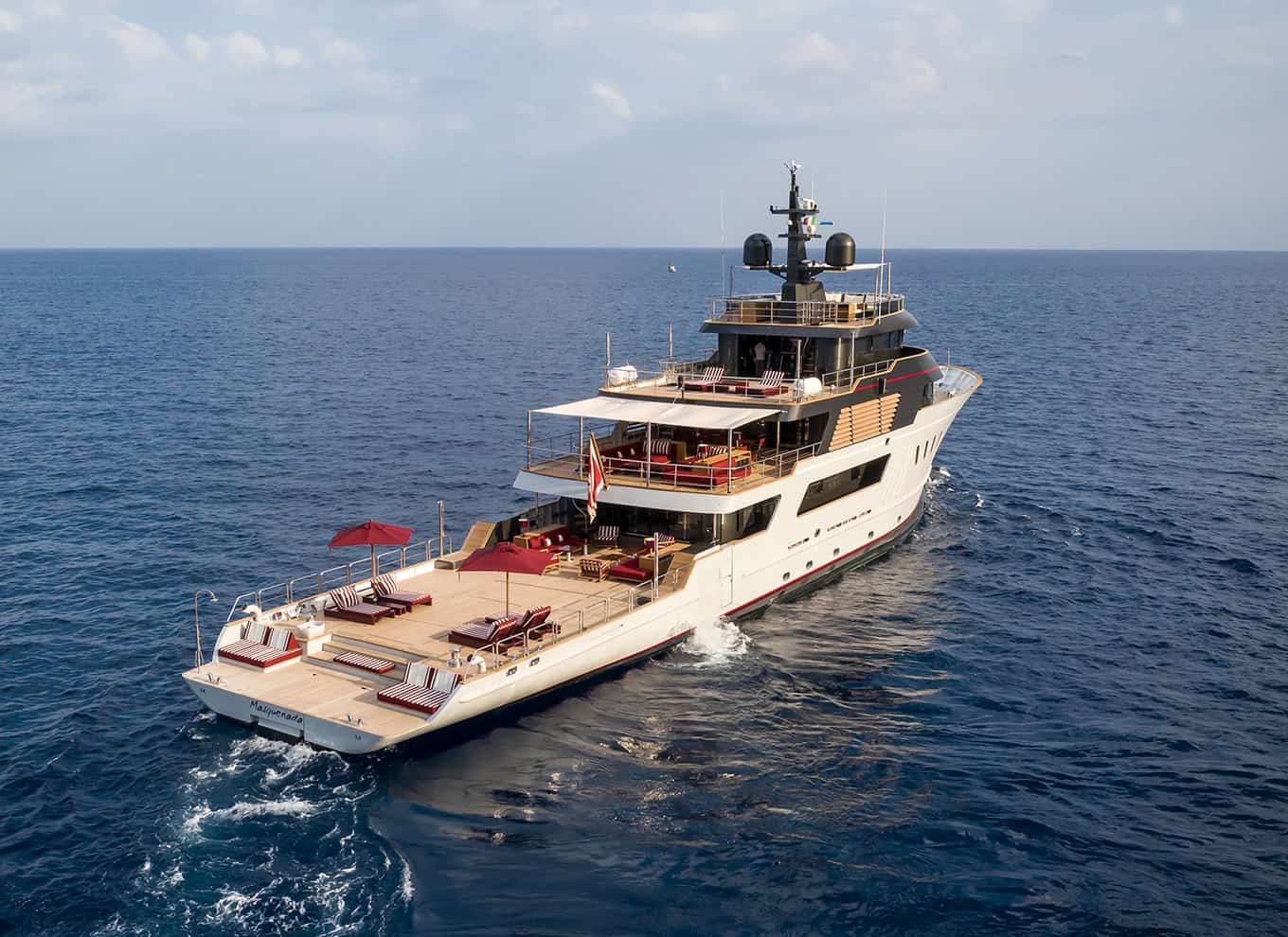 Lusben-case-studies-02-masquenada