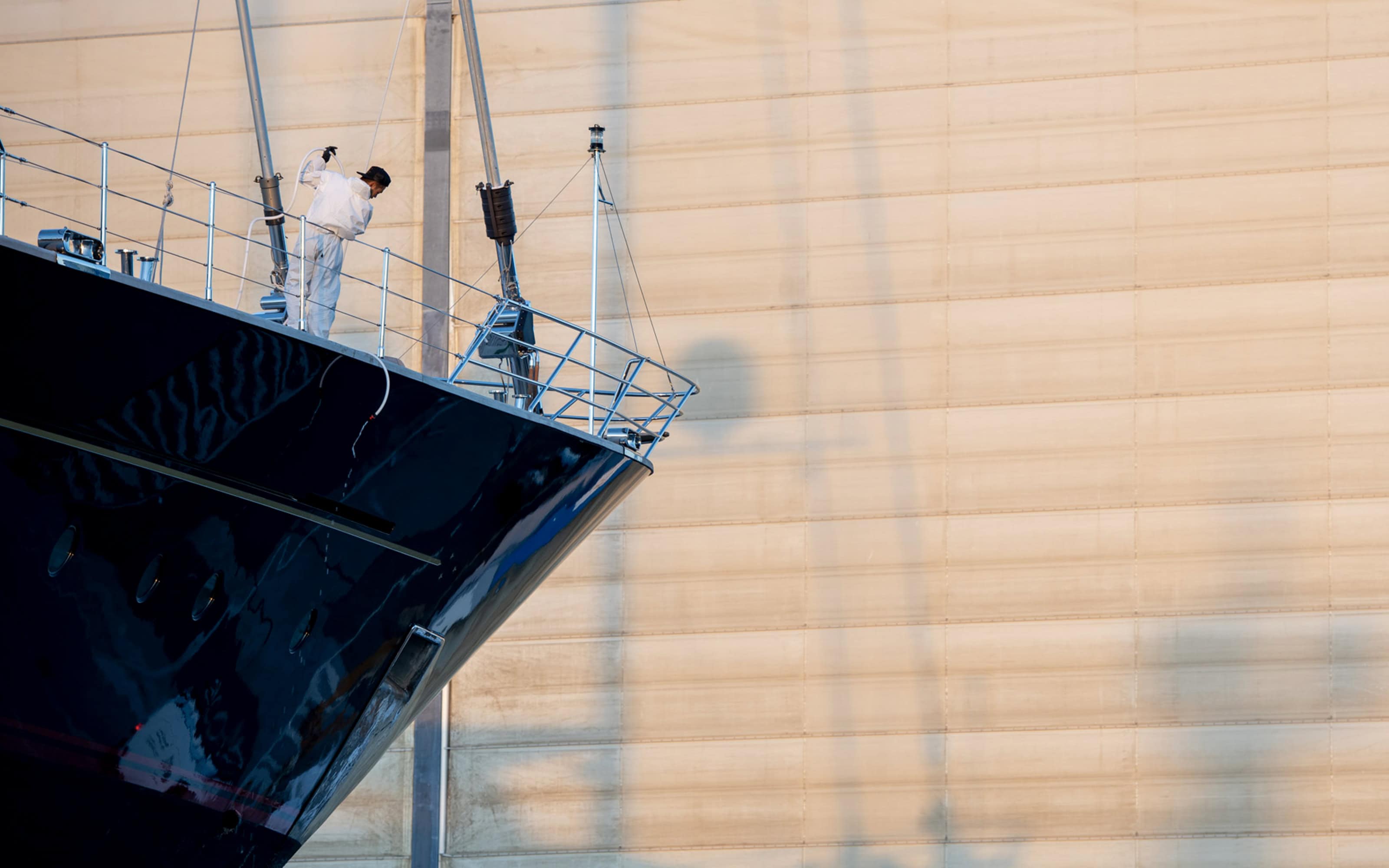 Lusben-refit-expertise-06-service-maintanance-ship-lift